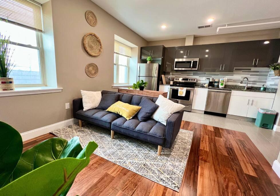 Apartment 501 Cozy And Comfy 1br In Center City *