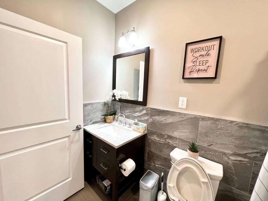 501 Cozy And Comfy 1br In Center City Apartment